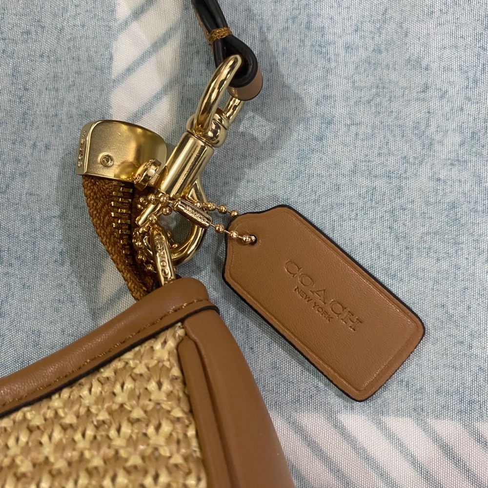 Coach Straw Hobo Bag in Natural/Cognac - Picture 3 of 9